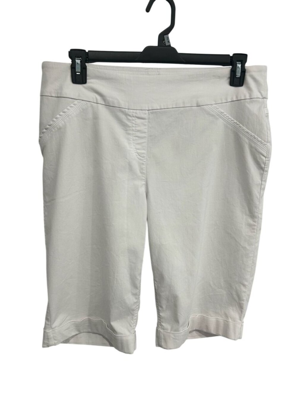 Alia 16 White Bermuda Shorts Rayon Blend Pull On Pocket Minimalist Coastal